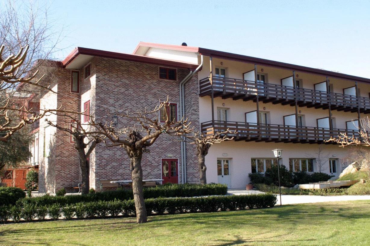 Hotel Willy غيمونا ديل فريولي المظهر الخارجي الصورة
