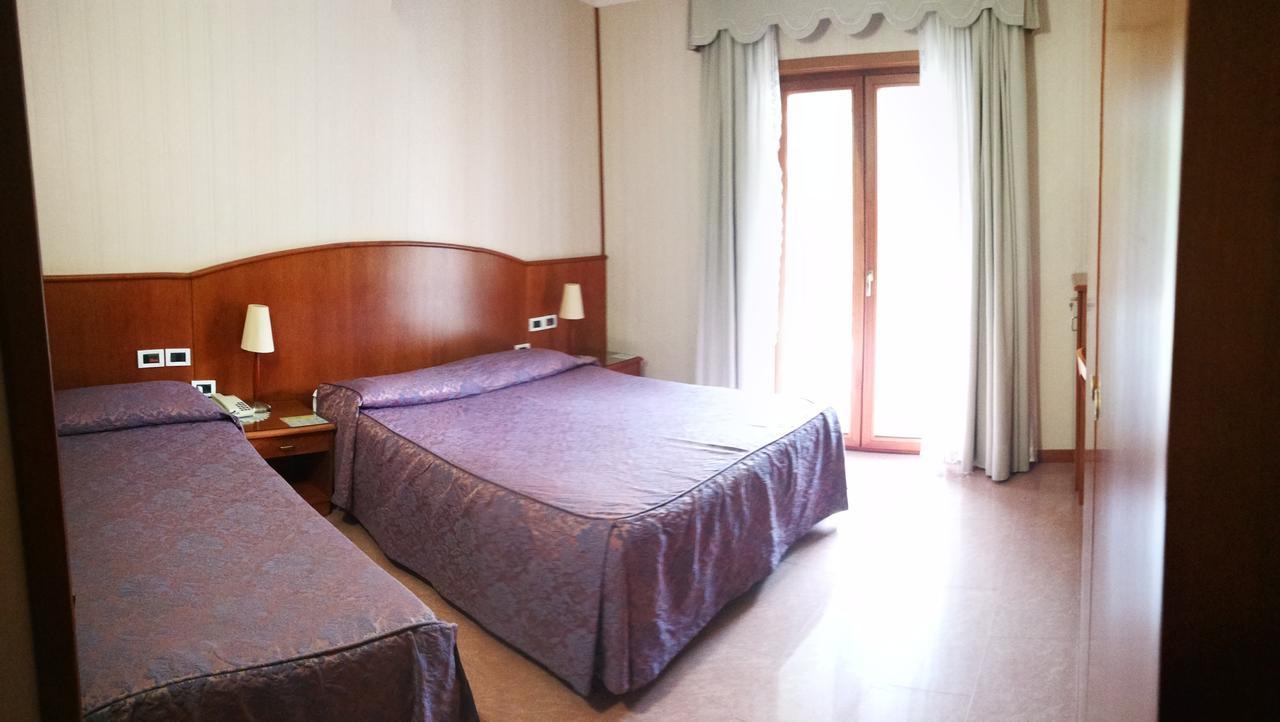 Hotel Willy غيمونا ديل فريولي المظهر الخارجي الصورة