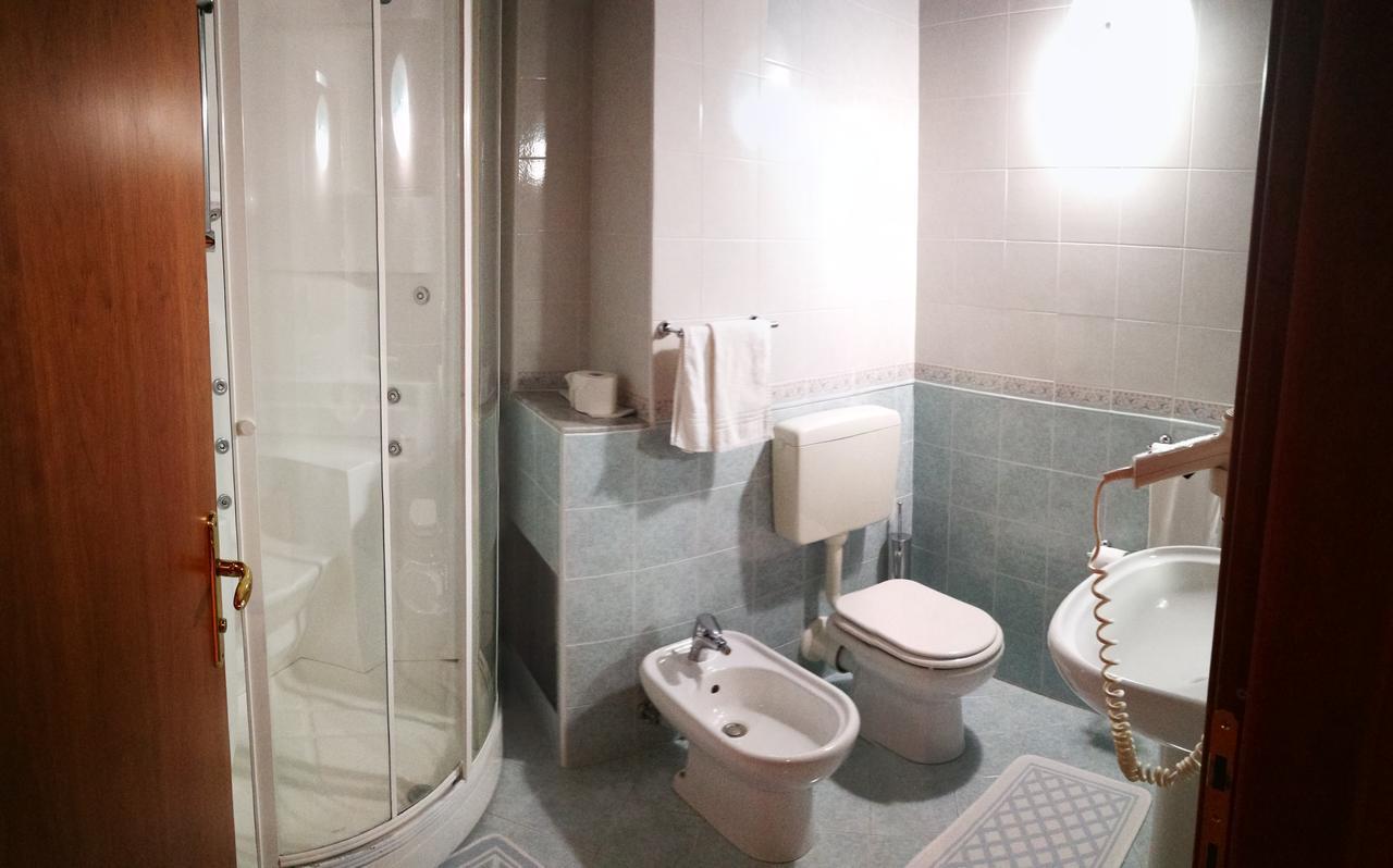 Hotel Willy غيمونا ديل فريولي المظهر الخارجي الصورة
