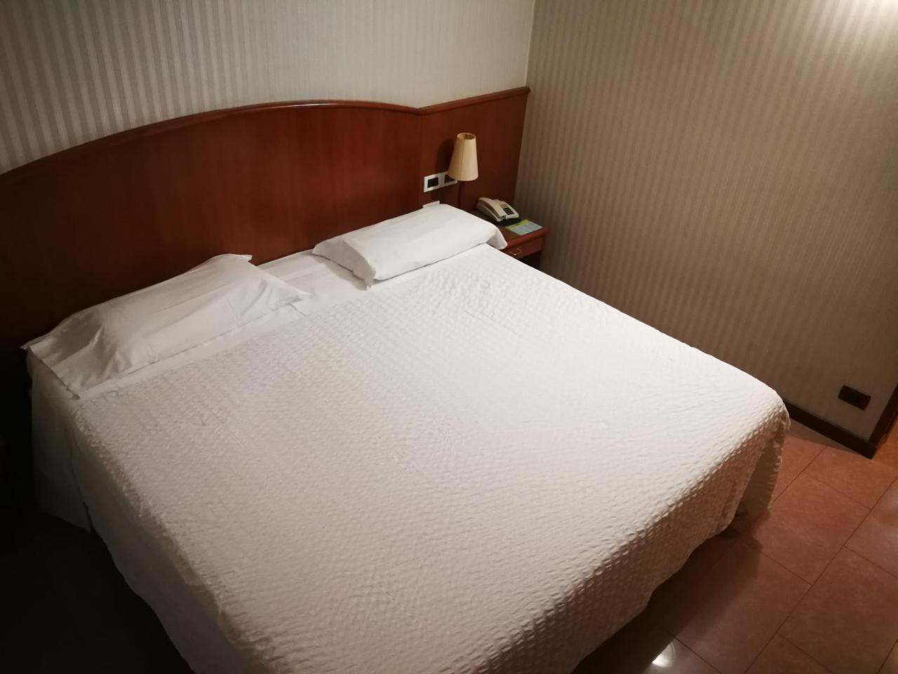 Hotel Willy غيمونا ديل فريولي المظهر الخارجي الصورة